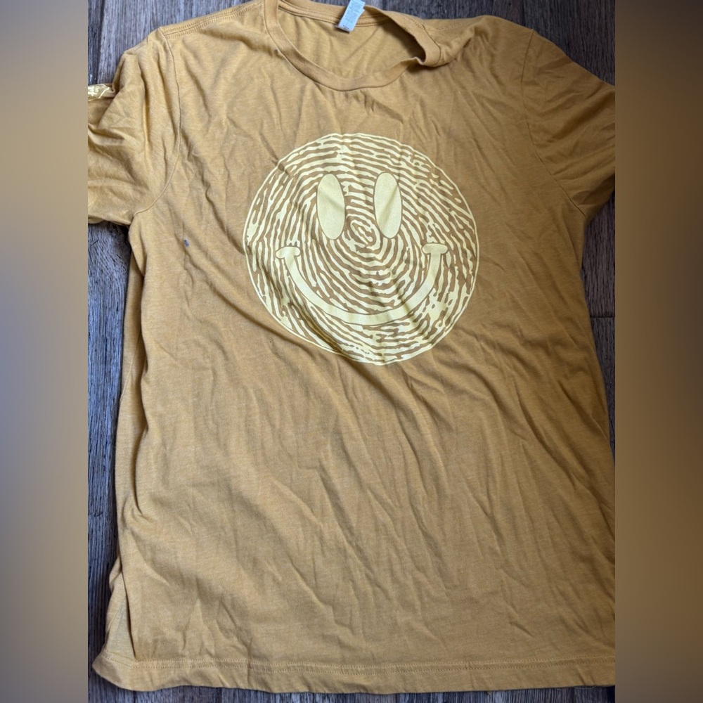 Bella Canvas xl Mustard Smiley Face Tee